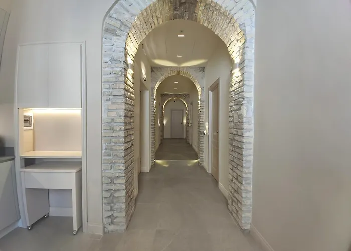 Astom Suites